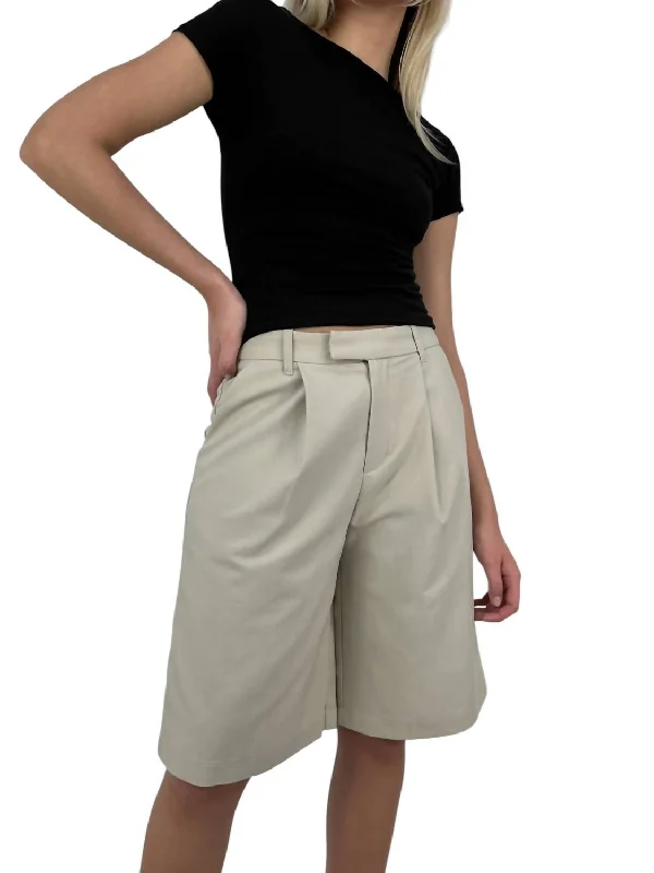 Menswear Trouser Shorts In Beige