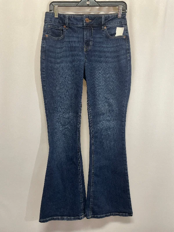 Jeans Flared By Maurices In Blue Denim, Size: 4